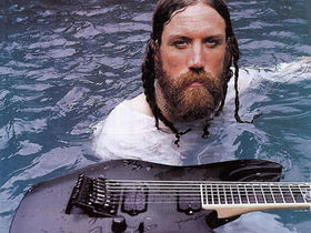 Ex-Korn guitarist debuts new track online